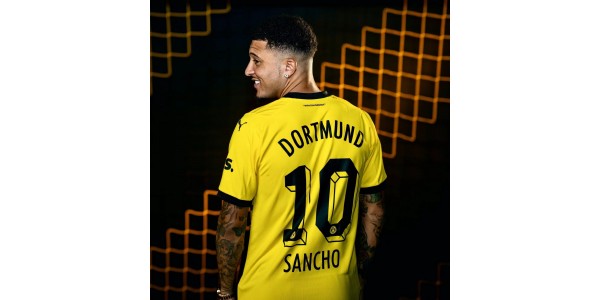 Sancho keert terug naar Dortmund en zet de geel-zwart-legende voort Sancho keert terug naar Dortmund en zet de geel-zwart-legende voort